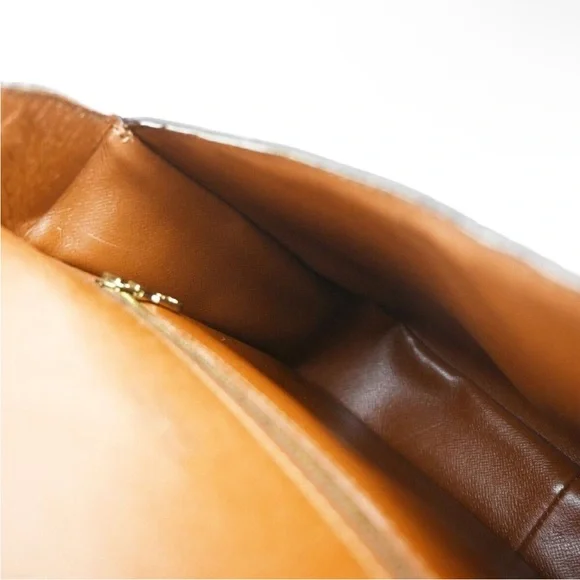 Louis Vuitton Classic Monogram St Cloud Bag - Picture 13 of 14